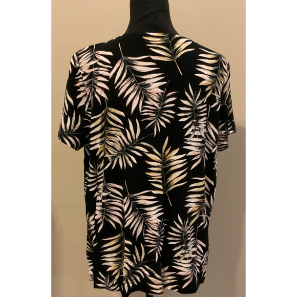 J. Jill palm short sleeve shirt - Picture 3 of 4